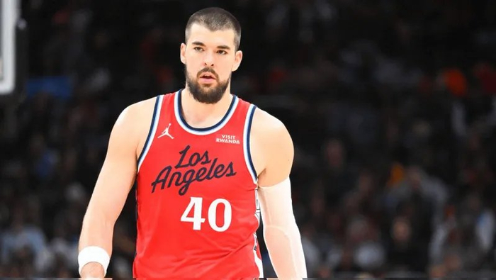 关于欧冠转会期再迎强敌，洛杉矶快船远射贴柱，主帅态度——更衣室稳定，数据趋势出现新变化的信息-金年会体育